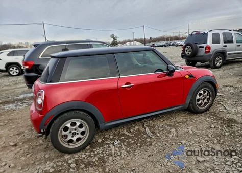 2013 Mini Cooper z USA, uszkodzony, nr VIN WMWSU3C52DT677316